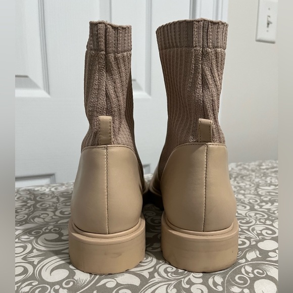Porte & Paire Tan Sock Chelsea Boots - Picture 12 of 14
